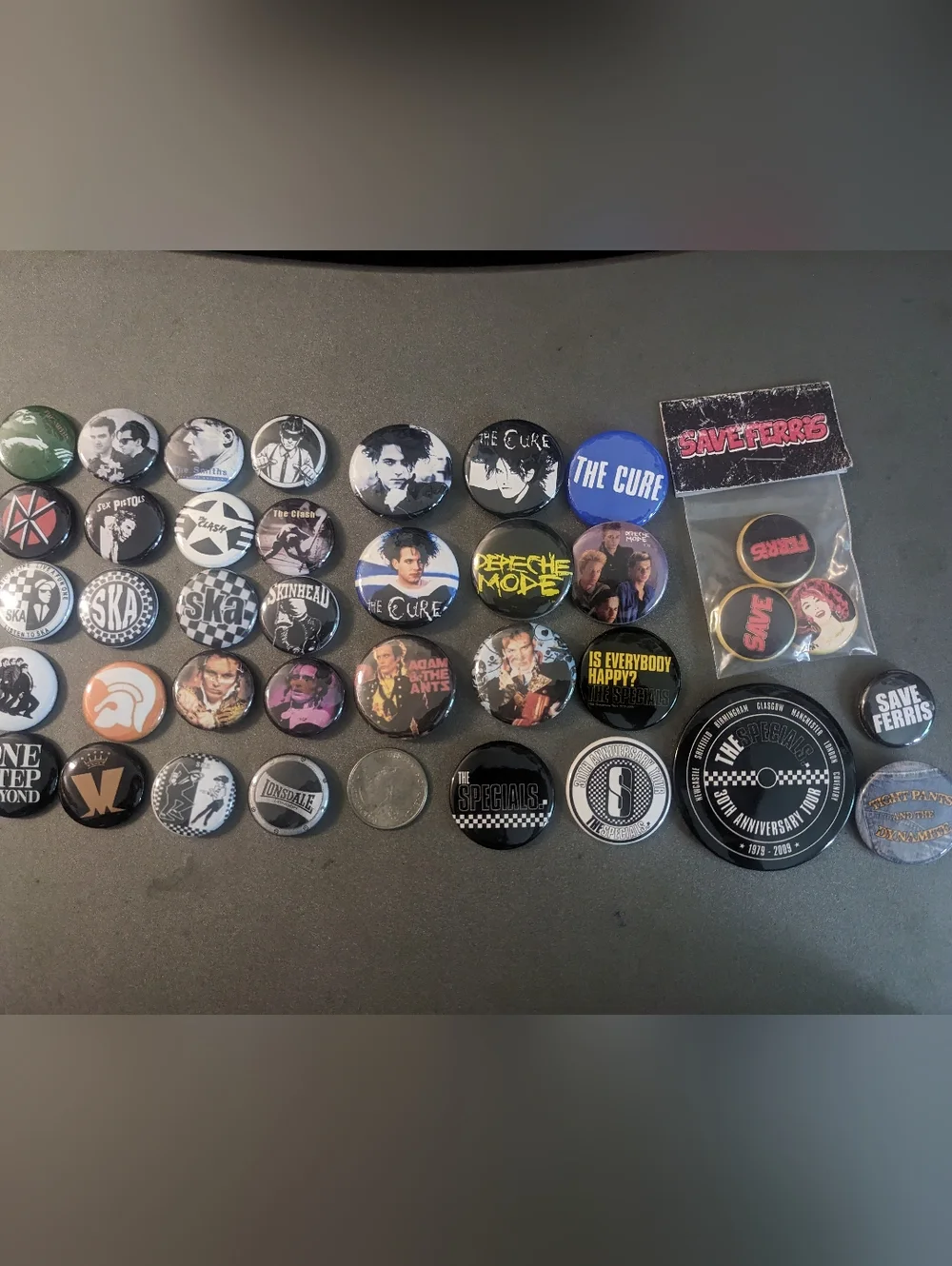 36 Punk Ska 80's Buttons - Picture 1 of 3
